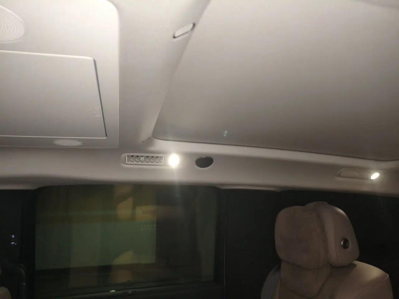 Used Li Auto MEGA 2025 Home Family Special Edition — миниатюра 18