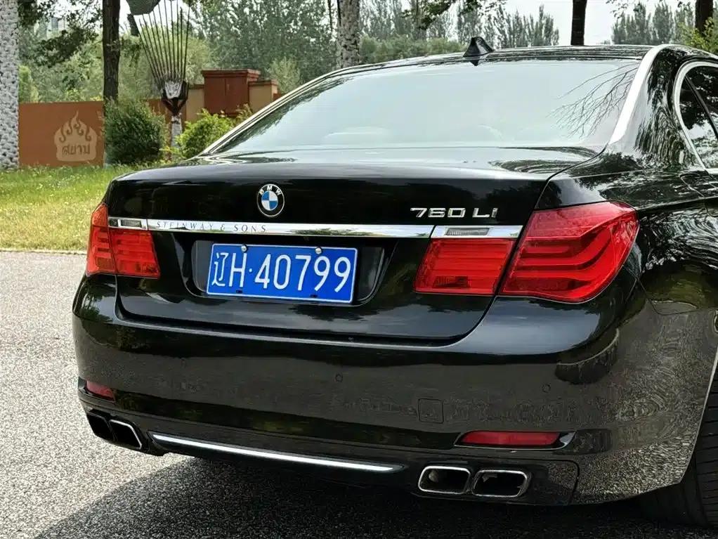 2011 BMW 7 Series 760Li Steinway Limited Edition — миниатюра 8