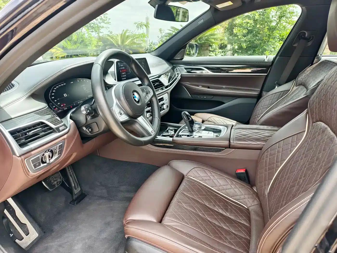 2019 BMW 7 Series Facelift 740Li Leading Edition M Sport Package — миниатюра 4