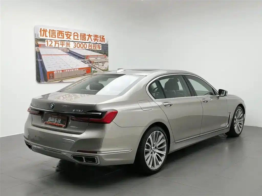 2018 BMW 7 Series 740Li Leading Model, Excellence Package — миниатюра 2
