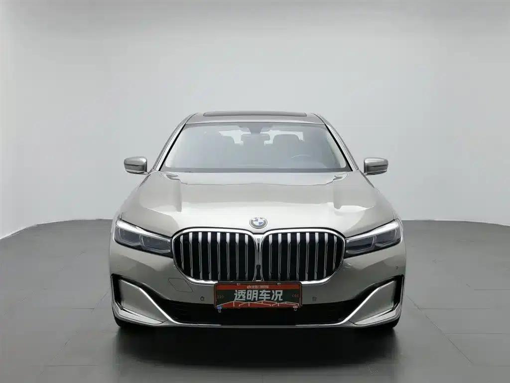 2018 BMW 7 Series 740Li Leading Model, Excellence Package — миниатюра 3