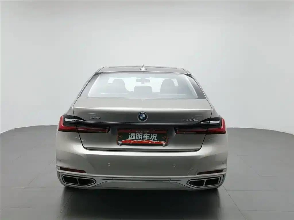 2018 BMW 7 Series 740Li Leading Model, Excellence Package — миниатюра 4