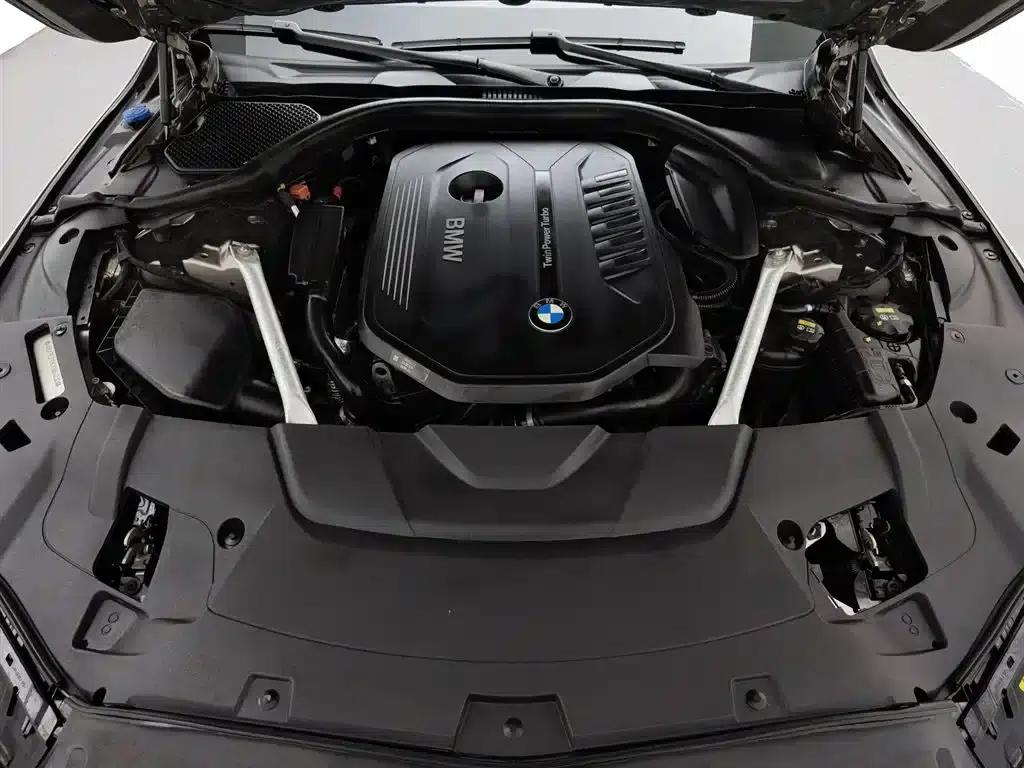 2018 BMW 7 Series 740Li Leading Model, Excellence Package — миниатюра 6