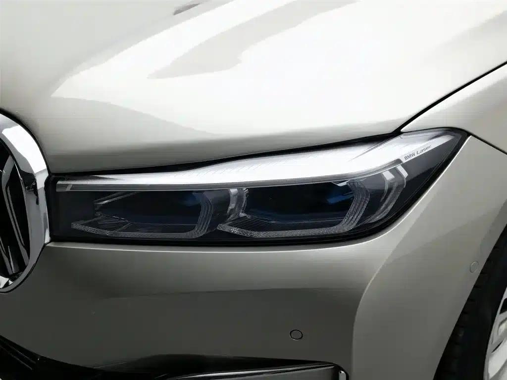 2018 BMW 7 Series 740Li Leading Model, Excellence Package — миниатюра 7