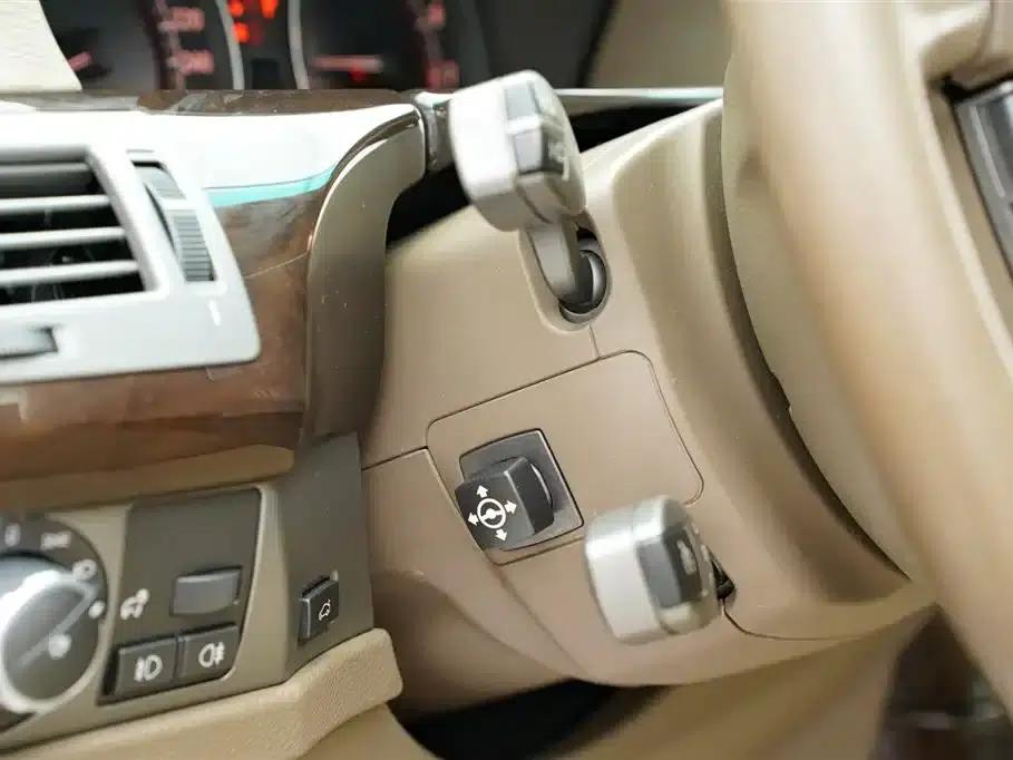 BMW 7 Series 2008 730Li Leading Edition — миниатюра 14