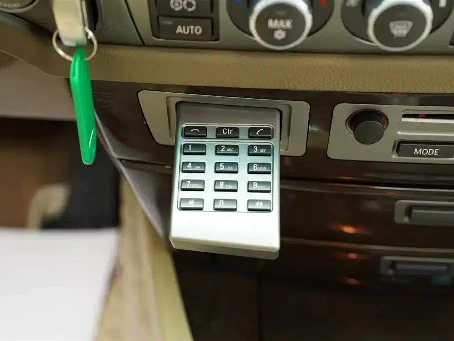 BMW 7 Series 2008 730Li Leading Edition — миниатюра 15