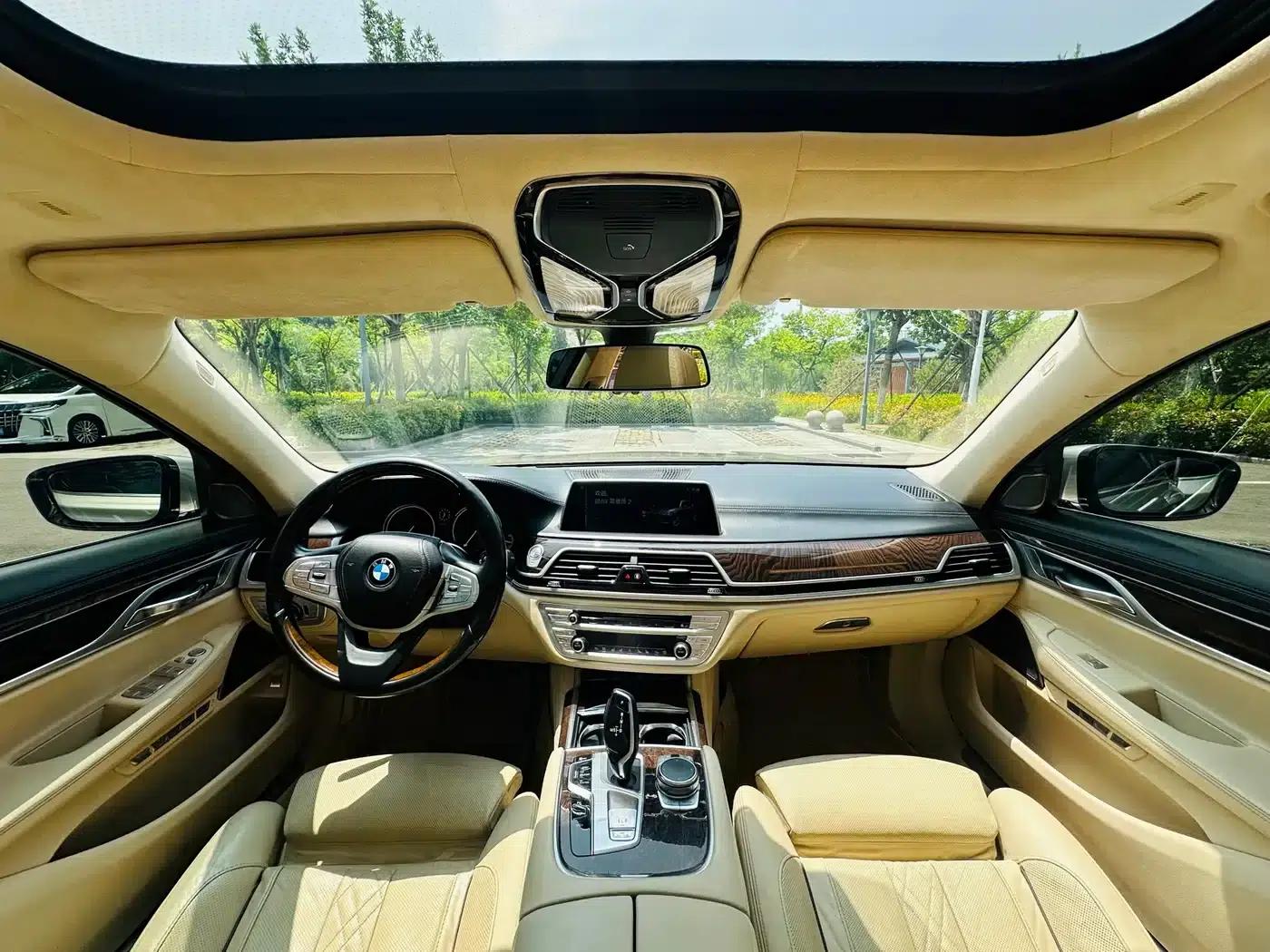 2016 BMW 7 Series 750Li xDrive 4-seater — миниатюра 11