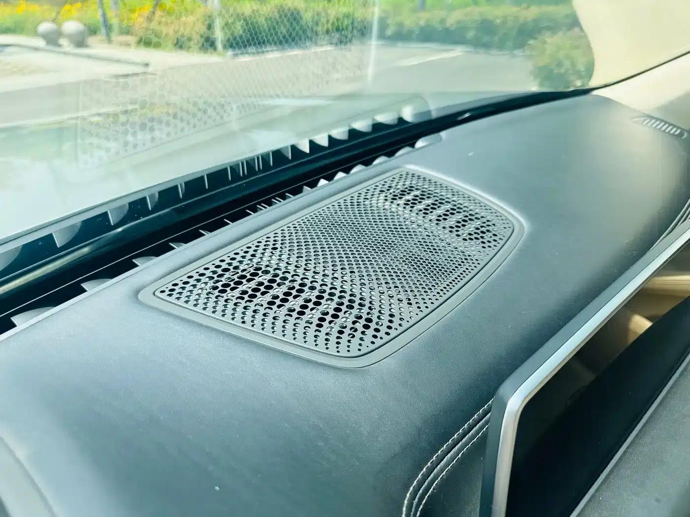 2016 BMW 7 Series 750Li xDrive 4-seater — миниатюра 8