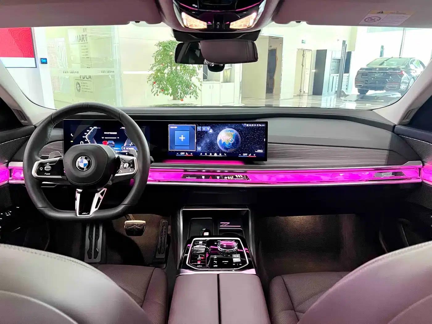 2023 BMW 7 Series 735Li M Sport Package — миниатюра 8