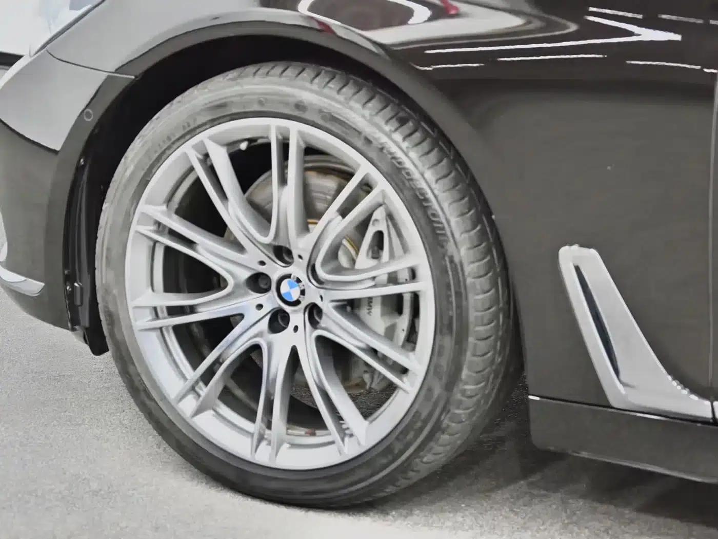 2018 BMW 7 Series 740Li xDrive Luxury Package — миниатюра 22