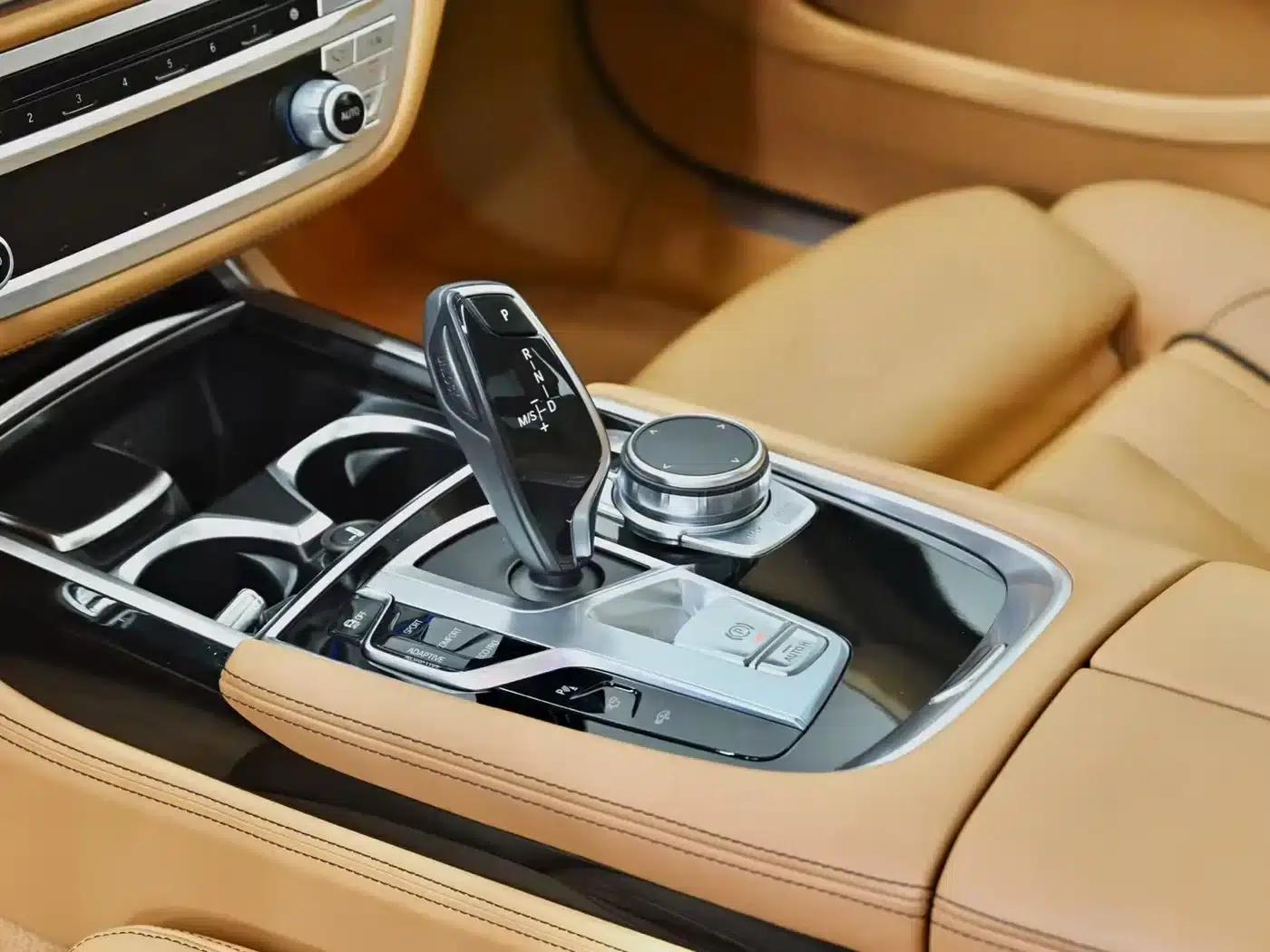 2018 BMW 7 Series 740Li xDrive Luxury Package — миниатюра 24