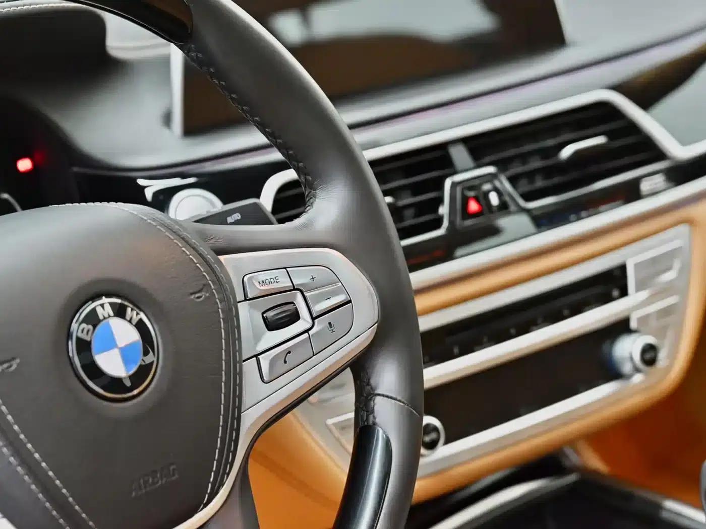 2018 BMW 7 Series 740Li xDrive Luxury Package — миниатюра 26