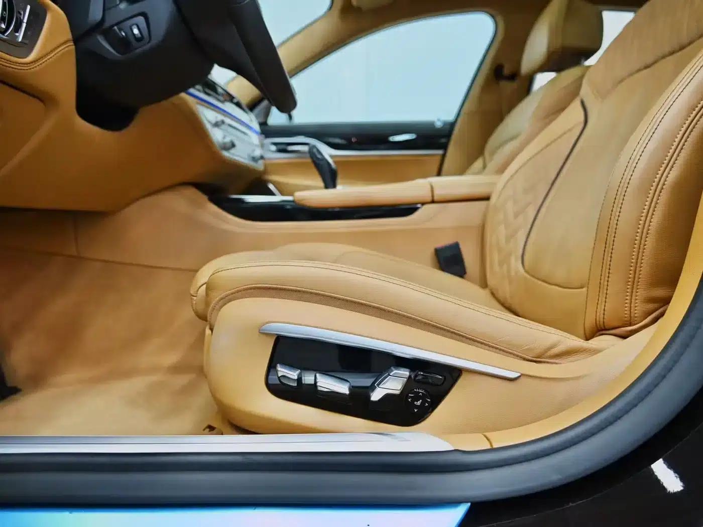 2018 BMW 7 Series 740Li xDrive Luxury Package — миниатюра 30