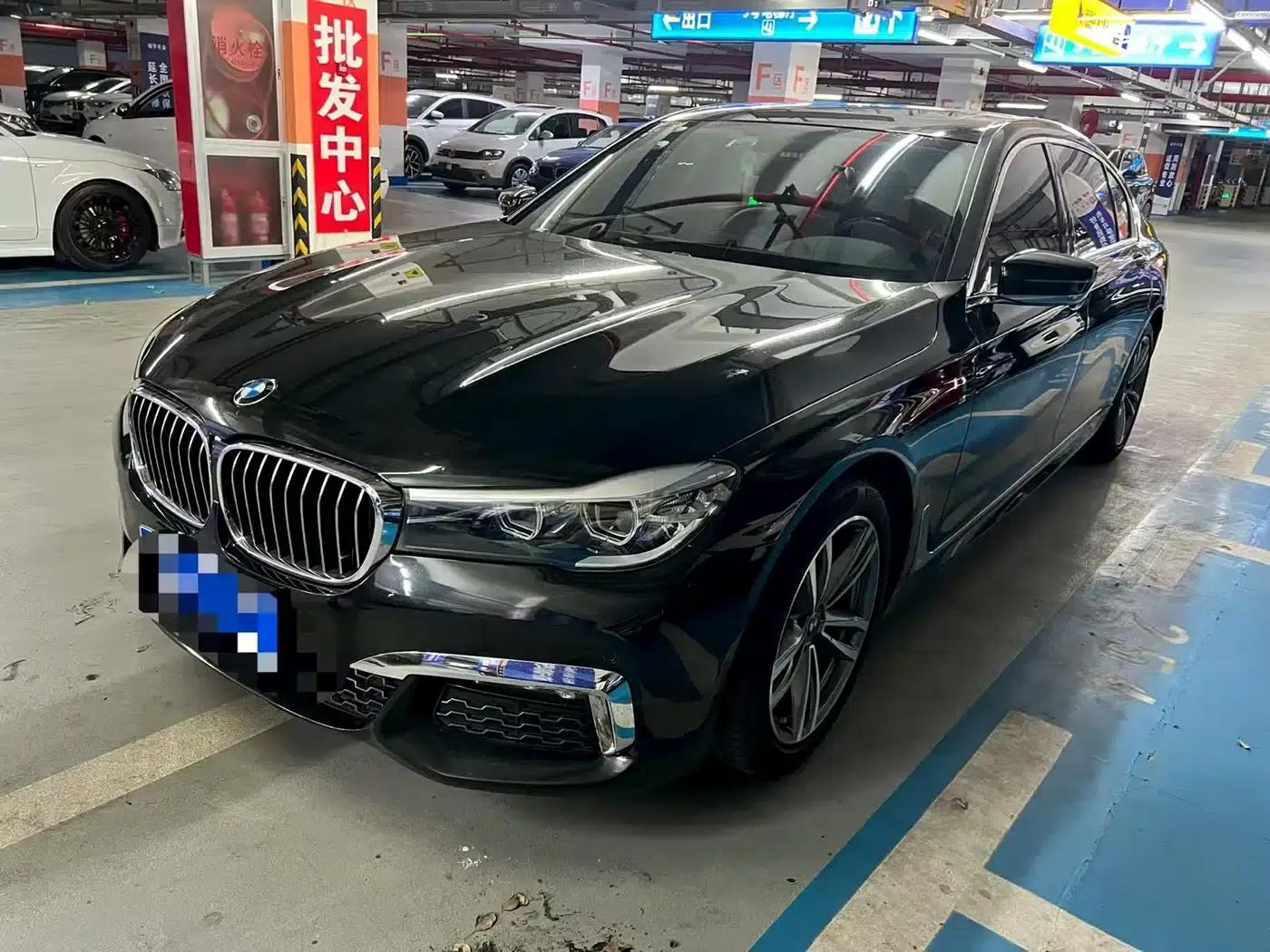 2018 BMW 7 Series 730Li Leading Edition M Sport Package — миниатюра 1