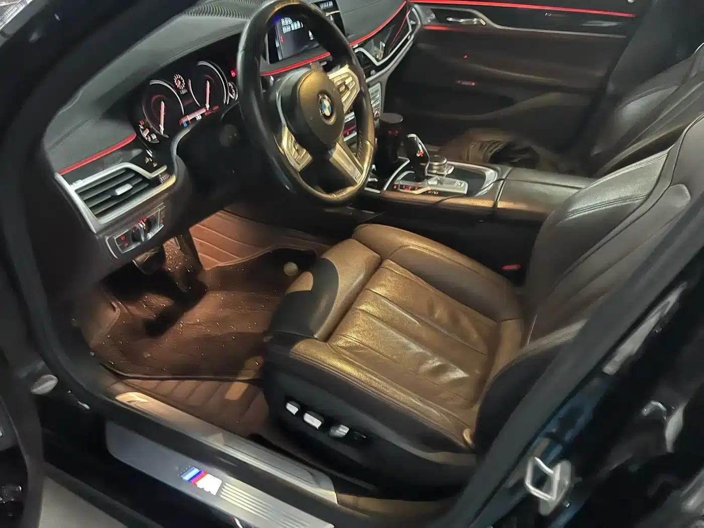 2018 BMW 7 Series 730Li Leading Edition M Sport Package — миниатюра 8