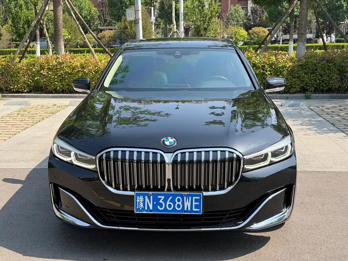 2021 BMW 7 Series 730Li Luxury Package — миниатюра 2
