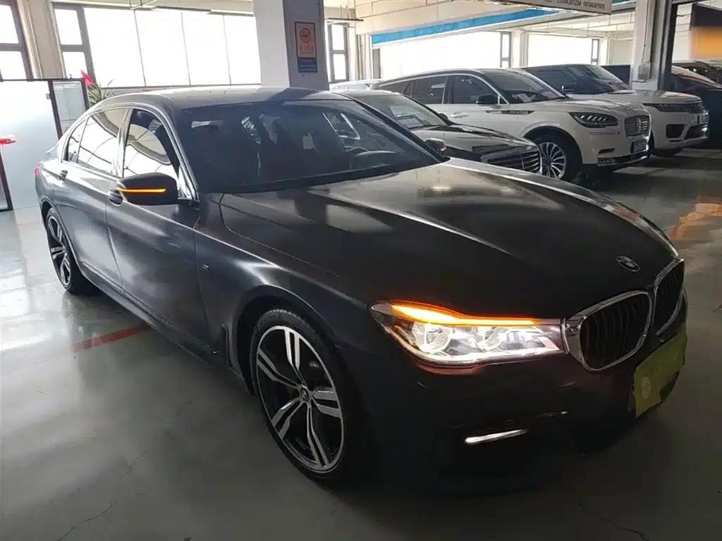 2018 BMW 7 Series 730Li Luxury M Sport Package — миниатюра 4