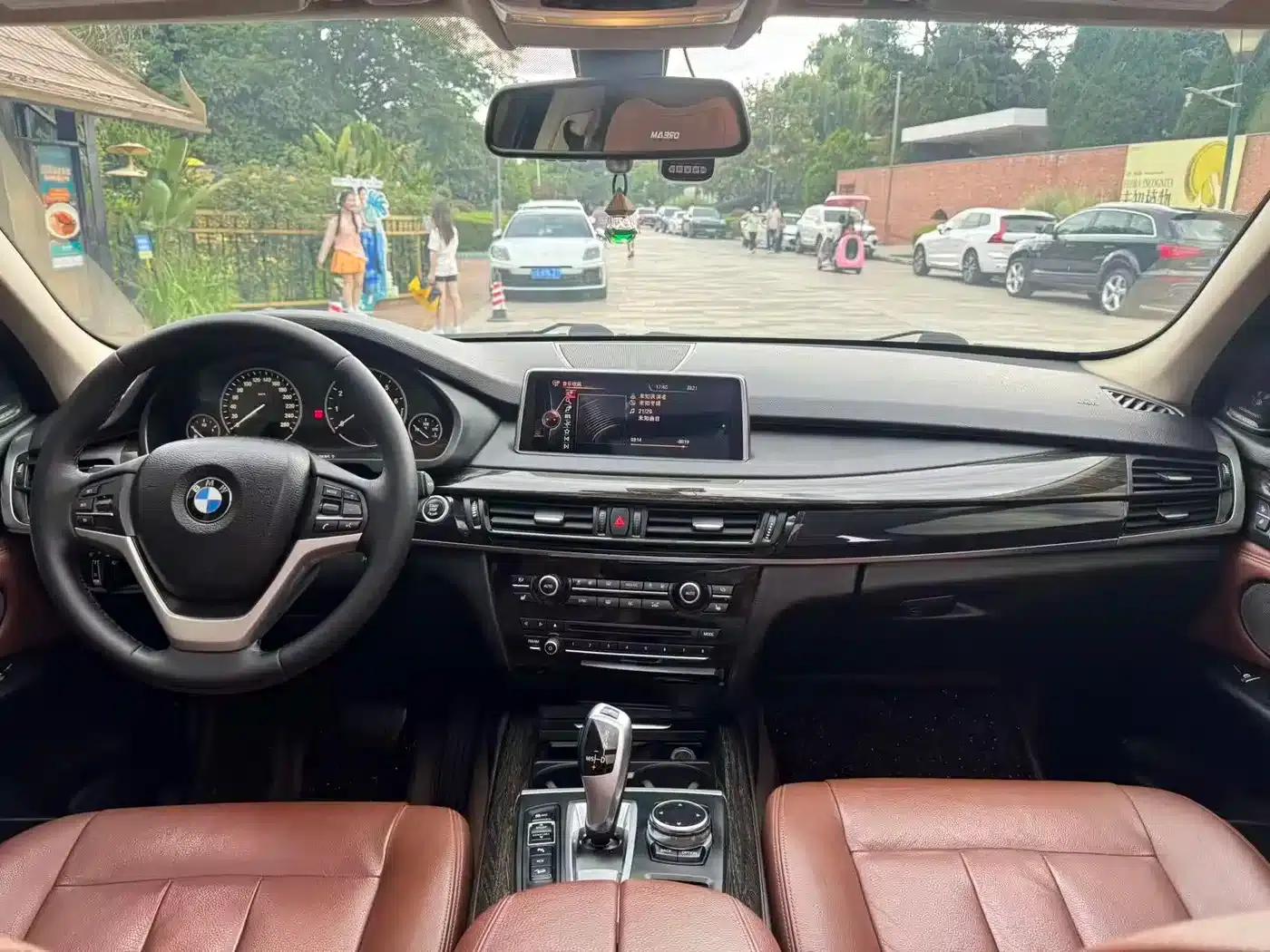 2014 BMW X5 3.0T US Spec — миниатюра 18