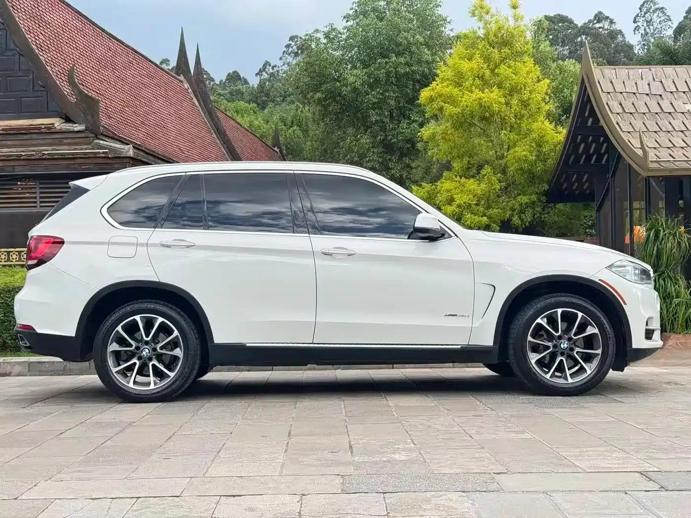 2014 BMW X5 3.0T US Spec — миниатюра 8