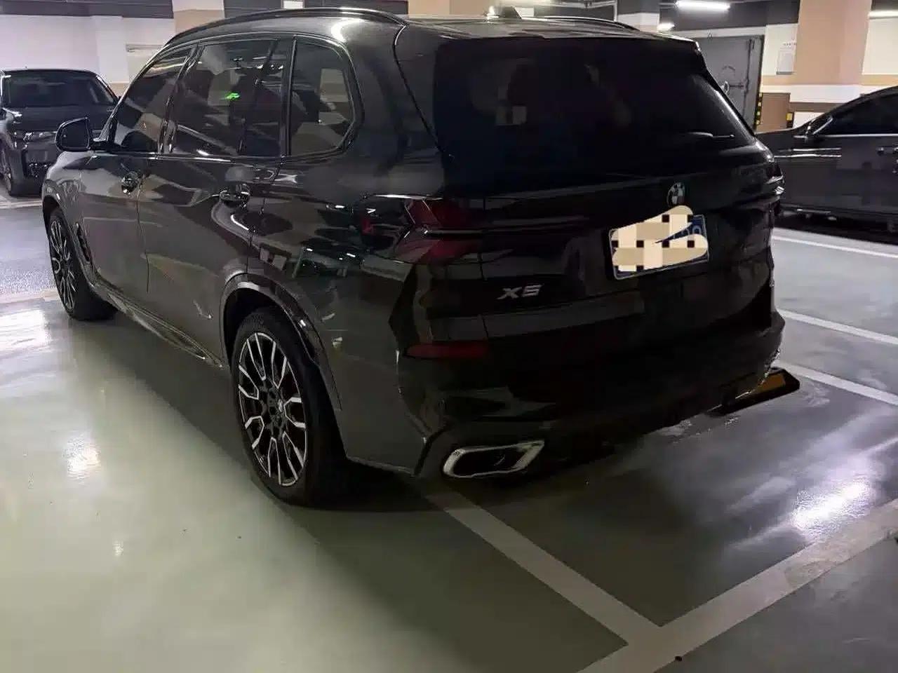 2023 BMW X5 xDrive 40Li M Sport Package — миниатюра 4