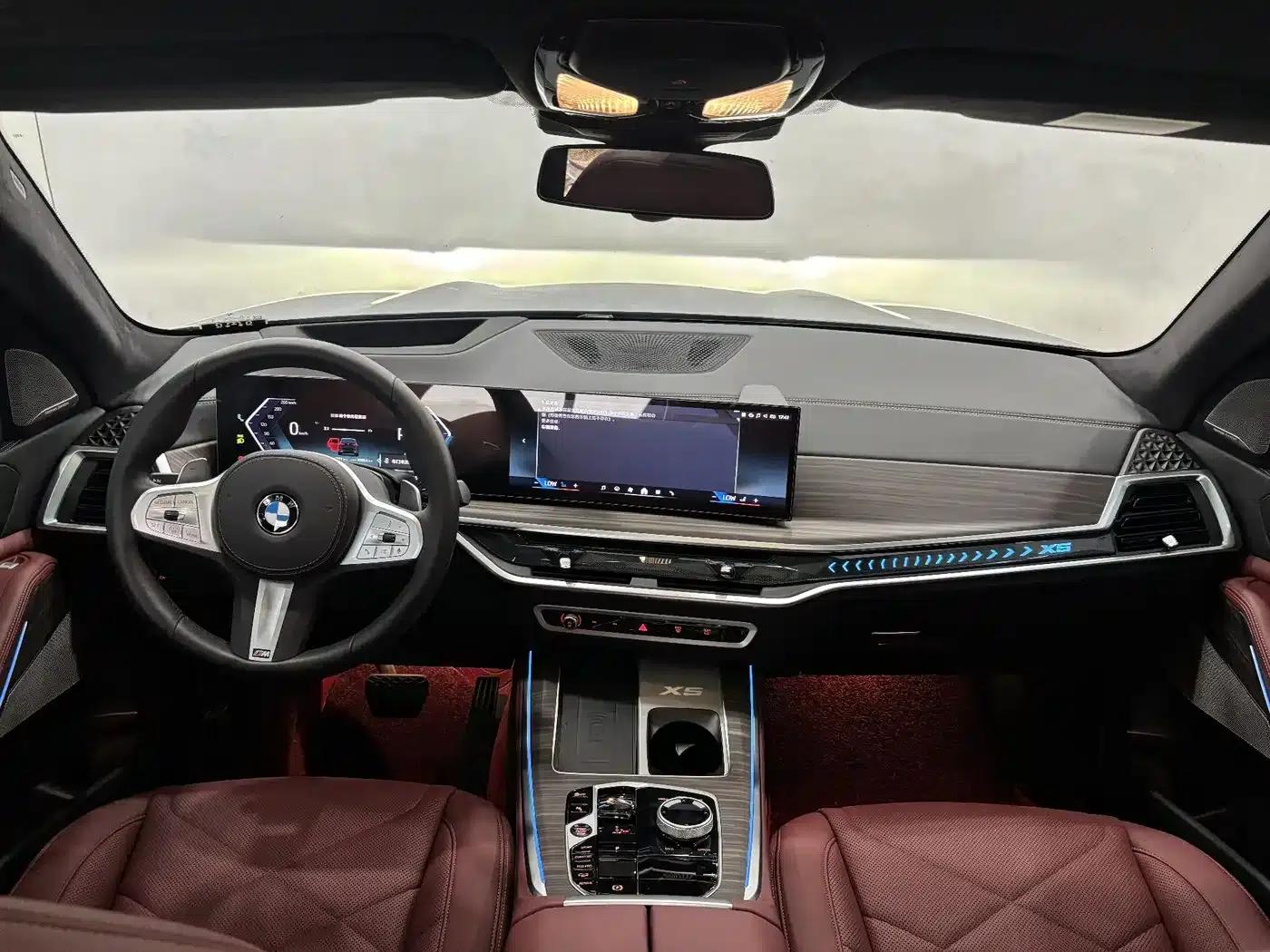BMW X5 2025 xDrive 40Li M Sport Shadow Edition — миниатюра 15