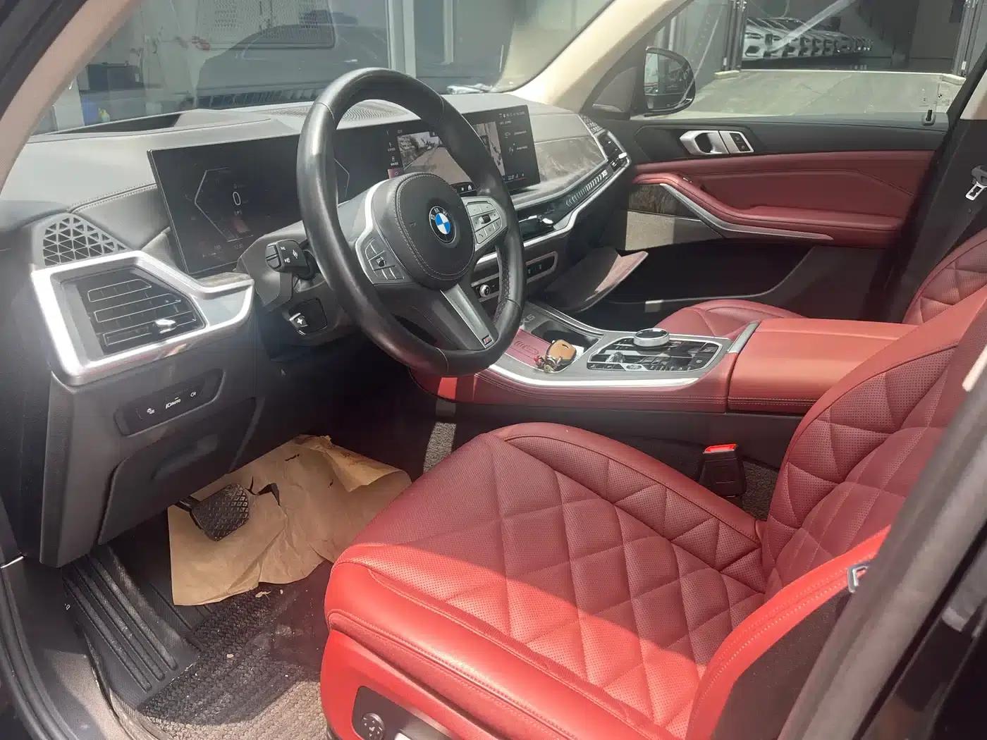 BMW X5 2023 xDrive 30Li M Sport Package — миниатюра 4