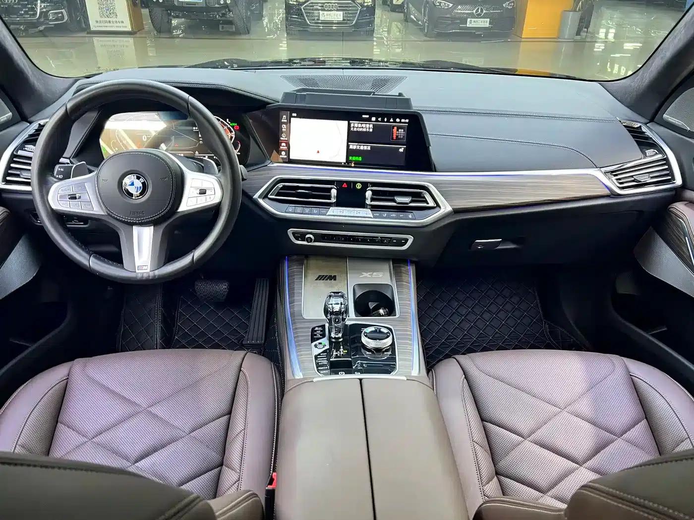BMW X5 2022 Facelift xDrive 40Li M Sport Package — миниатюра 10