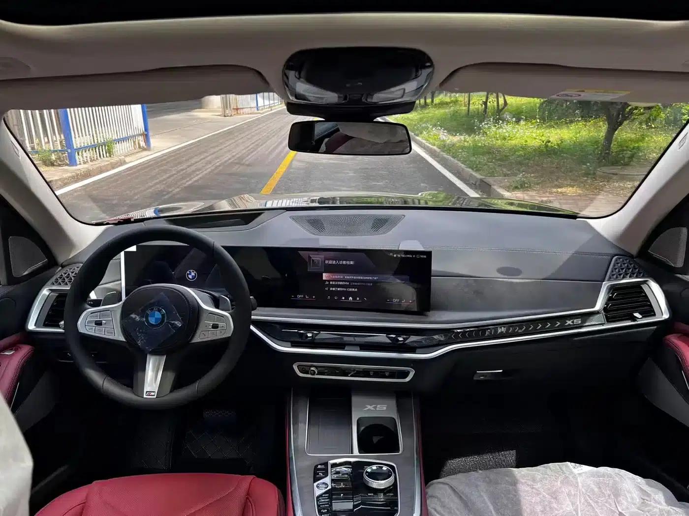 BMW X5 2026 xDrive 30Li M Sport Shadow Edition — миниатюра 12