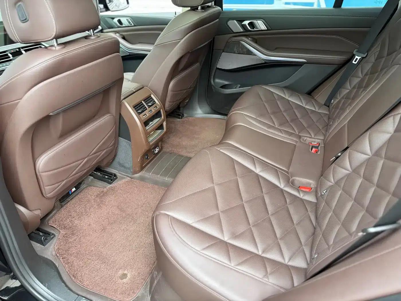 BMW X5 2022 xDrive 30Li Luxury M Sport Package — миниатюра 12