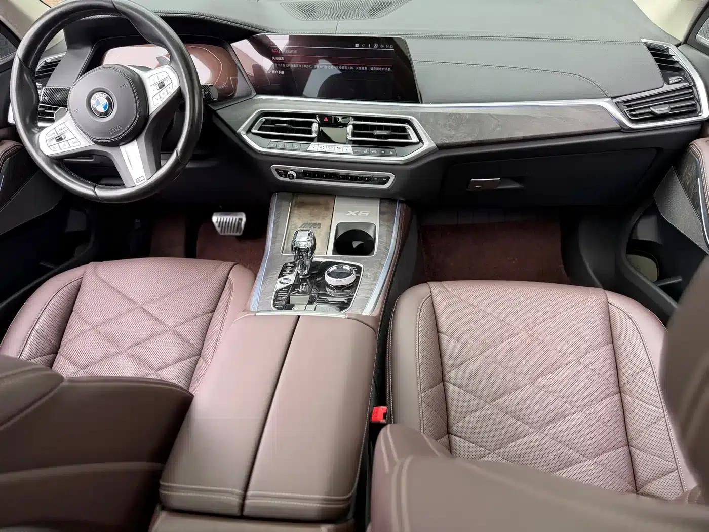 BMW X5 2022 xDrive 30Li Luxury M Sport Package — миниатюра 13