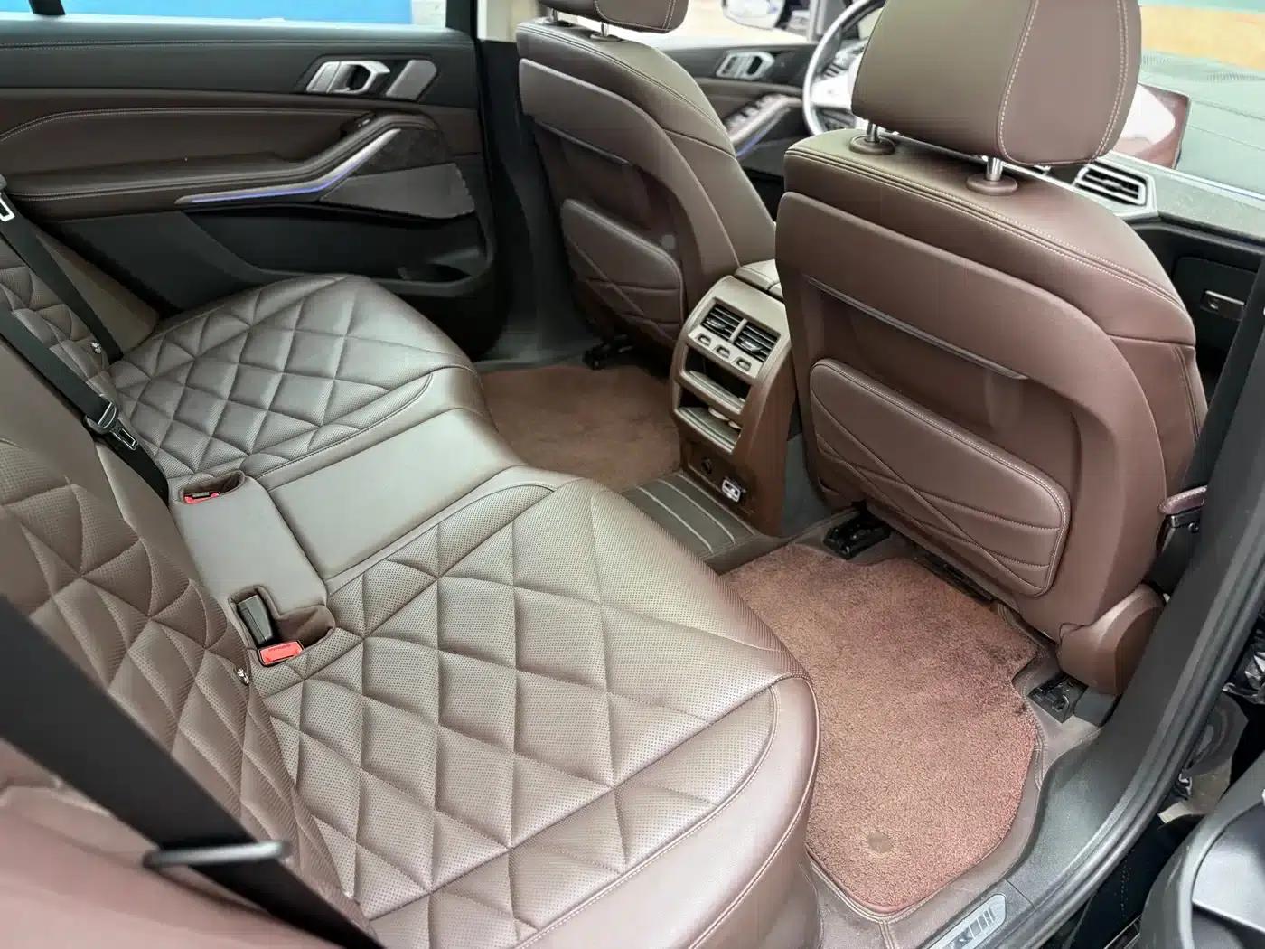 BMW X5 2022 xDrive 30Li Luxury M Sport Package — миниатюра 3