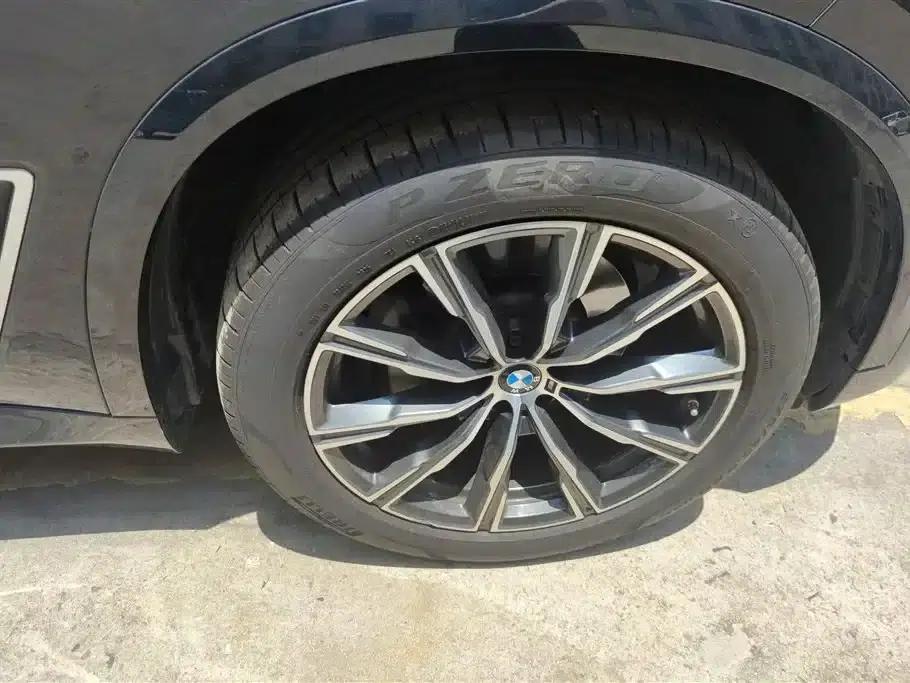 BMW X5 2022 xDrive 30Li Luxury M Sport Package — миниатюра 6