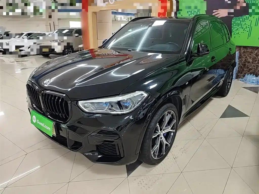 BMW X5 2022 Facelift xDrive 40Li M Sport Package — миниатюра 1