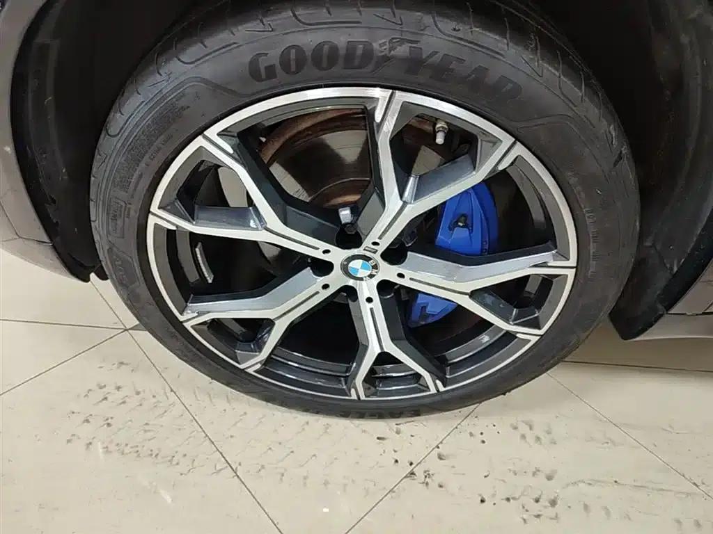 BMW X5 2022 Facelift xDrive 40Li M Sport Package — миниатюра 23