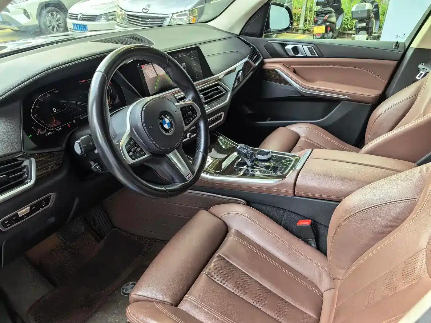 2021 BMW X5 xDrive30i M Sport Package (Imported) — миниатюра 14