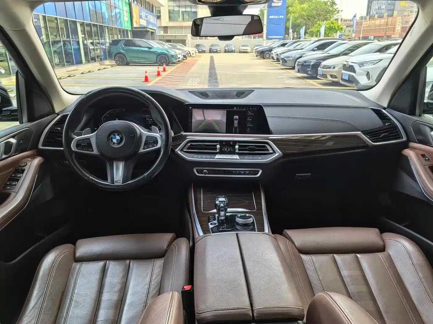 2021 BMW X5 xDrive30i M Sport Package (Imported) — миниатюра 16