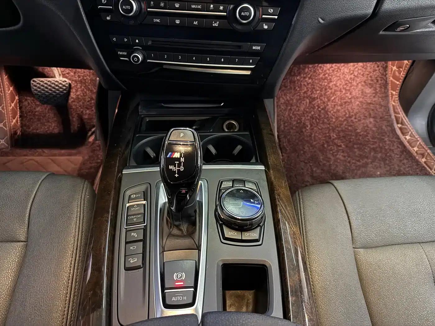 2014 BMW X5 xDrive35i Leading Edition (Imported) — миниатюра 26