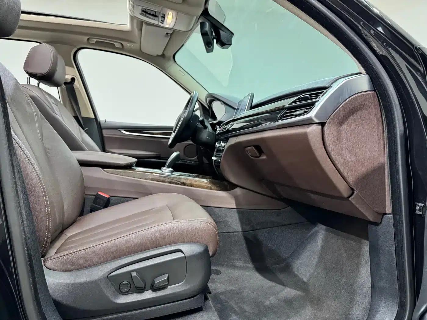 2018 BMW X5 xDrive35i Elegant (Imported) — миниатюра 35