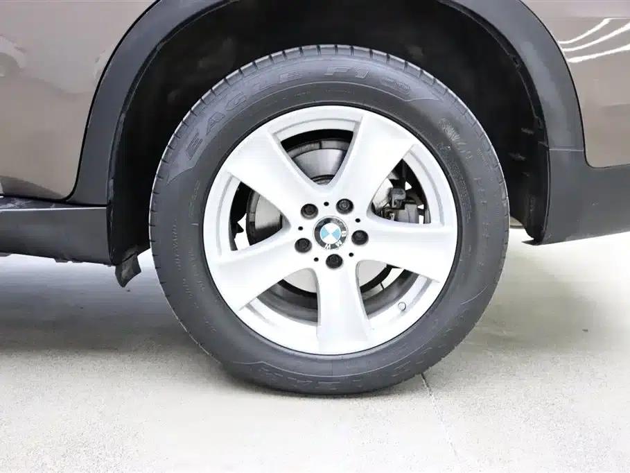 2013 BMW X5 xDrive35i Leading Edition (Imported) — миниатюра 32
