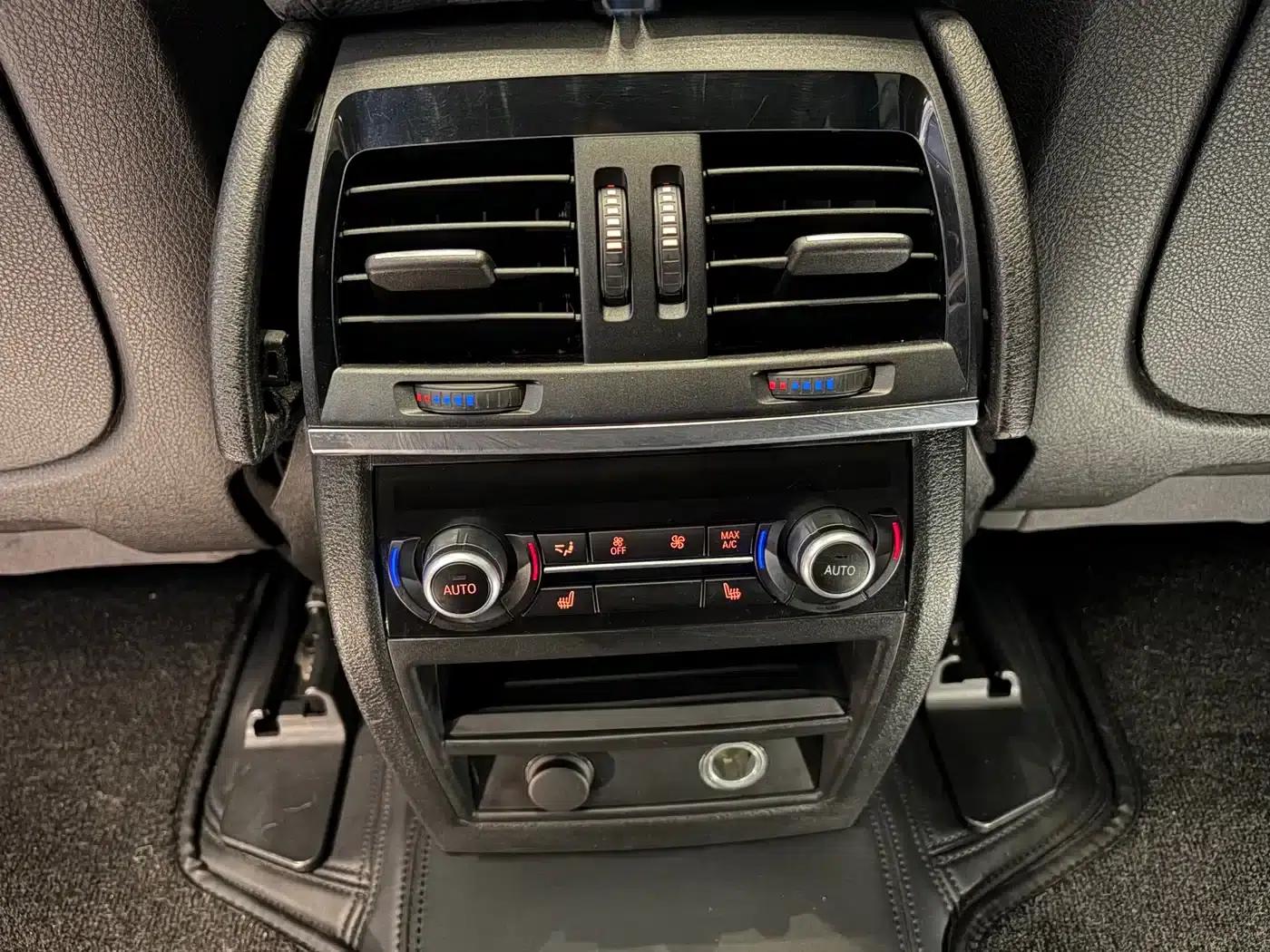 2014 BMW X5 Imported xDrive35i Premium Model — миниатюра 11