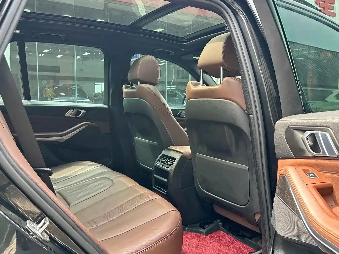 2022 BMW X5 xDrive30i M Sport Package (Imported) — миниатюра 7