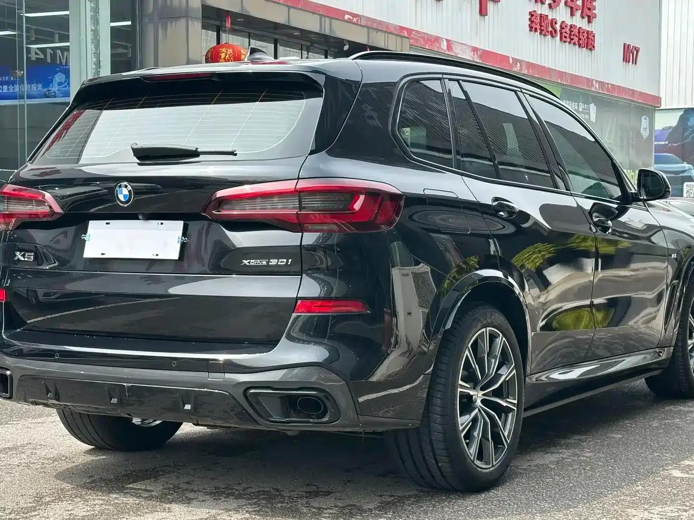 2022 BMW X5 xDrive30i M Sport Package (Imported) — миниатюра 9