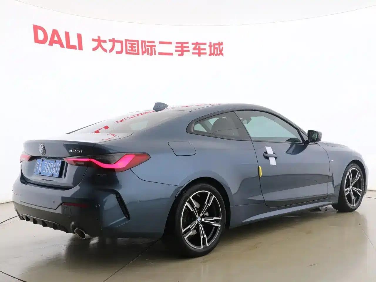 2021 BMW 4 Series 425i M Sport Package — миниатюра 7