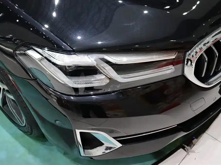 BMW 5 Series PHEV 2022 535Le Luxury Package — миниатюра 8