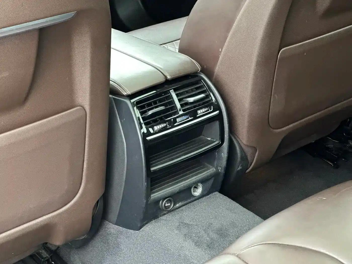 BMW 5 Series PHEV 2019 Facelift 530Le Luxury Package — миниатюра 15
