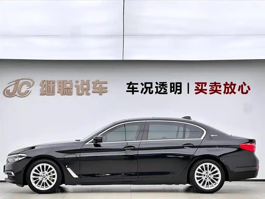 BMW 5 Series PHEV 2019 Facelift 530Le Luxury Package — миниатюра 3