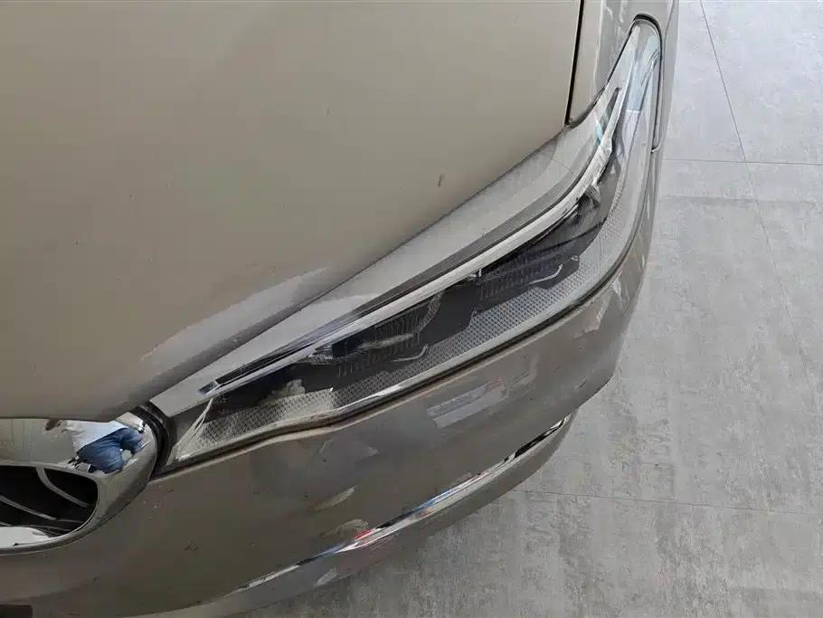 BMW 5 Series PHEV 2019 Facelift 530Le Luxury Package — миниатюра 5