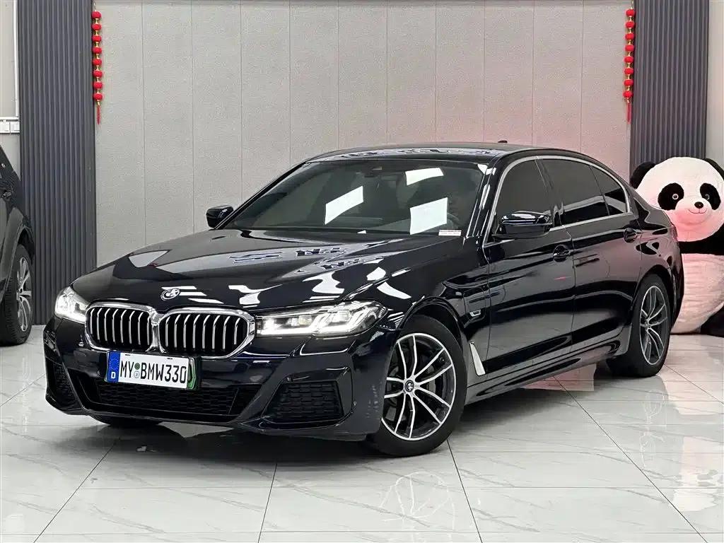 BMW 5 Series PHEV 2022 Facelift 535Le M Sport Package — миниатюра 1