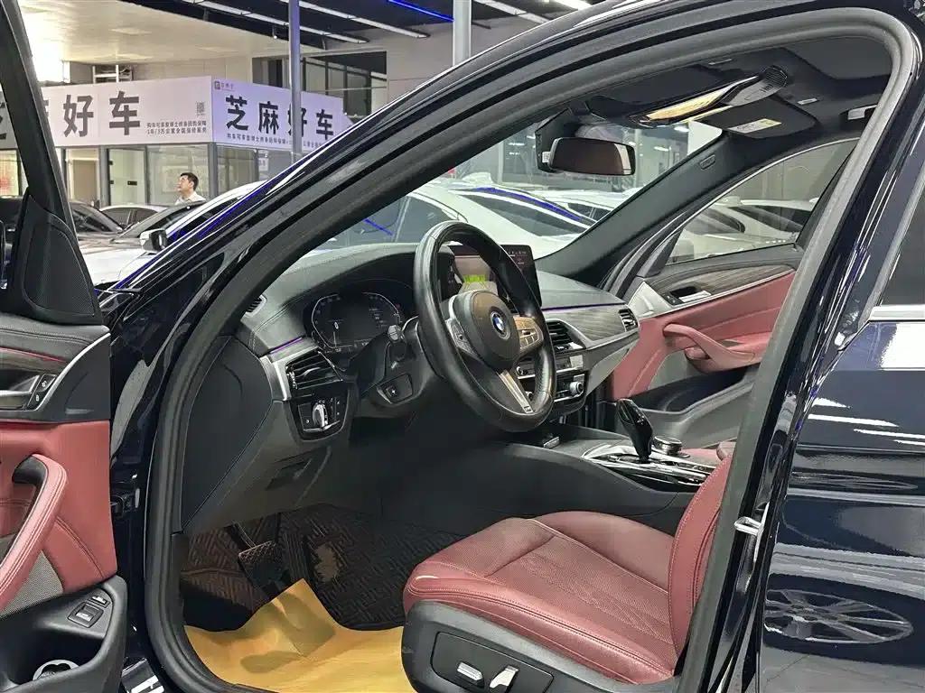 BMW 5 Series PHEV 2022 Facelift 535Le M Sport Package — миниатюра 9