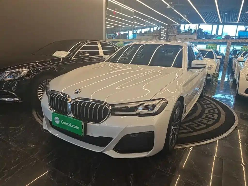 BMW 5 Series PHEV 2022 Facelift 535Le M Sport Package — миниатюра 1